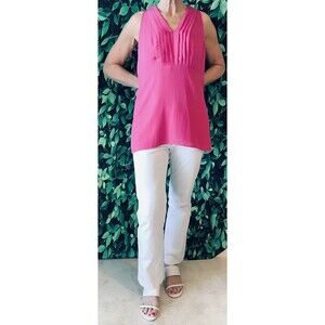 🎀 Banana Republic Barbie Pink Sleeveless V-Neck Blouse – Size 10